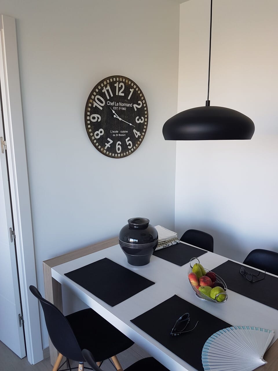 Apartment | Dining