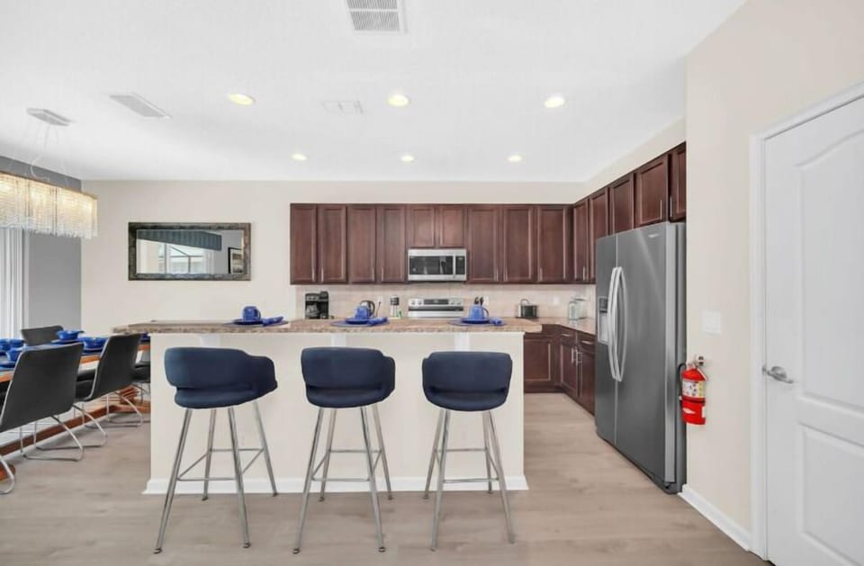 House | Private kitchen | Highchair