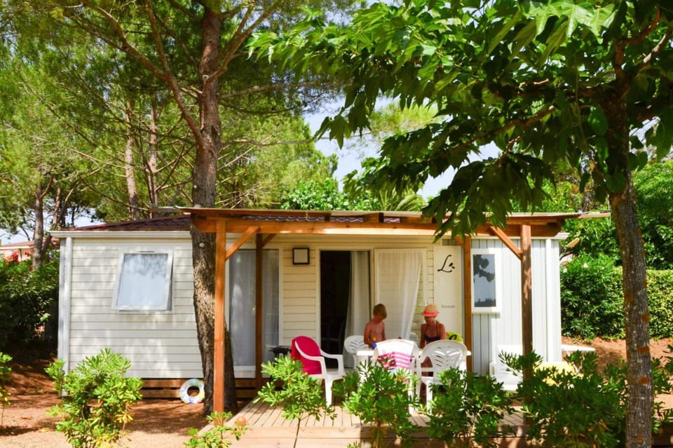 Mobile Home | Exterior