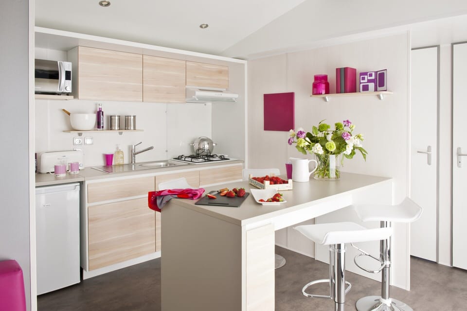 Mobile Home | Private kitchen