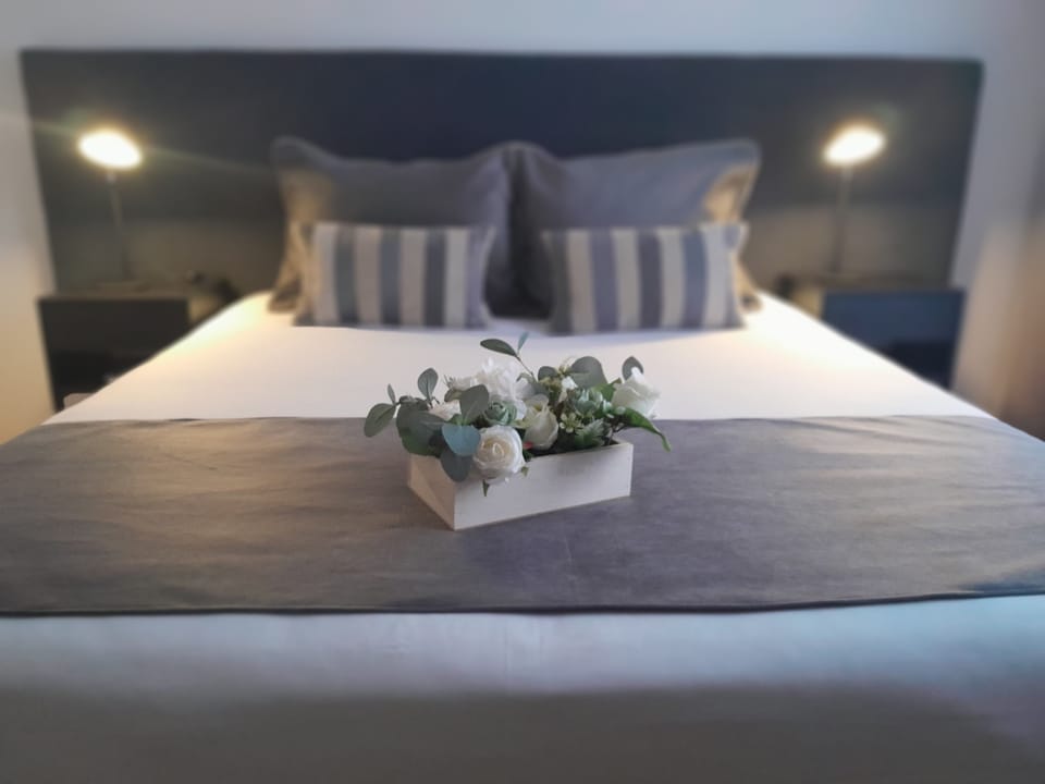 Superior Double Room, 1 Double Bed | Minibar, in-room safe, desk, free WiFi