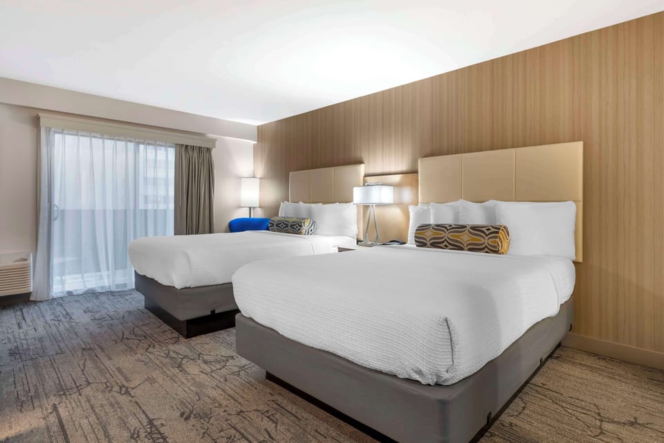 Desk, blackout drapes, iron/ironing board, free WiFi