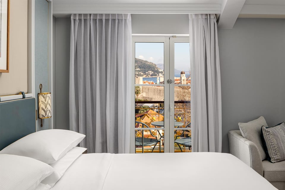Executive Room, 1 King Bed, Sea View | View from room