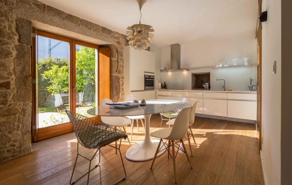 House, 2 Bedrooms | Private kitchen | Electric kettle