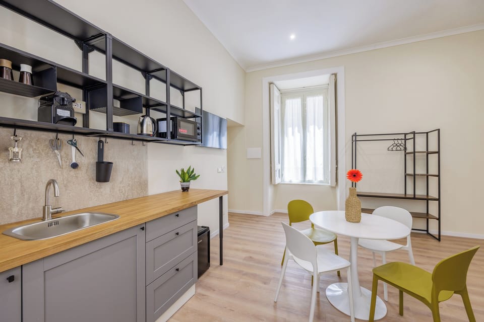 Private kitchenette