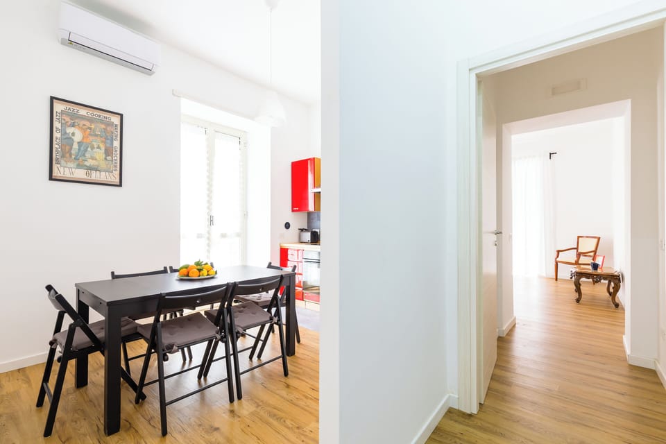 Apartment (2 Bedrooms) | Living area | TV