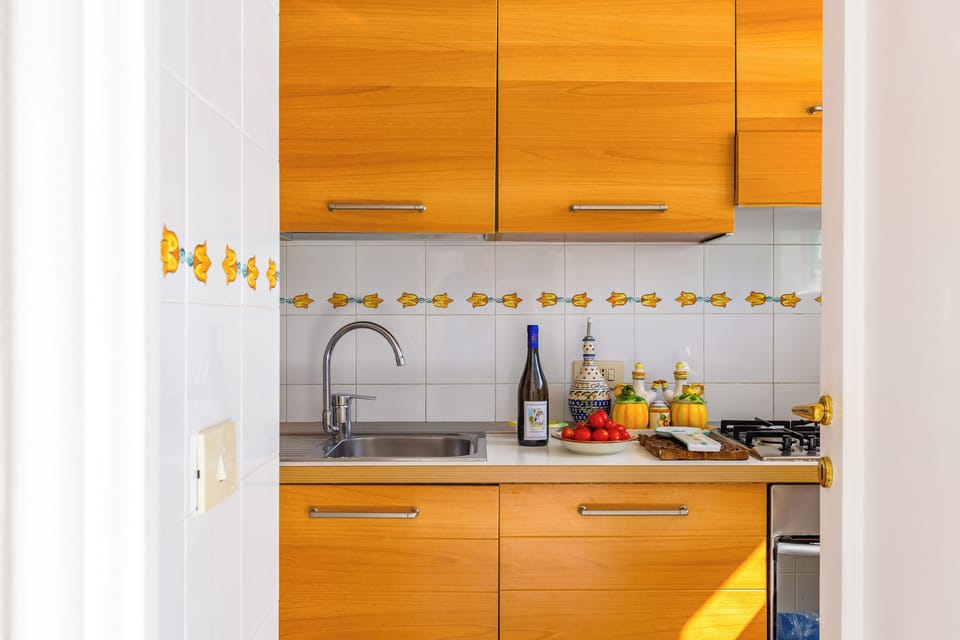 Villa (3 Bedrooms) | Private kitchen | Microwave, oven, espresso maker