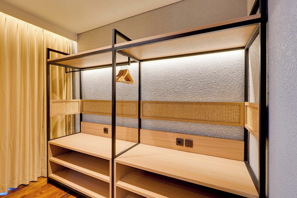 Villa, Pool View | In-room safe, desk, laptop workspace, free WiFi