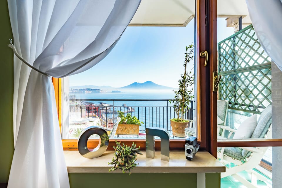 Apartment (3 Bedrooms) | Water view