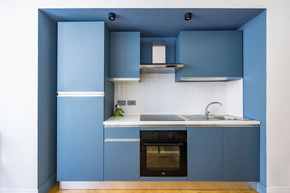 Apartment (2 Bedrooms) | Private kitchen | Oven, electric kettle