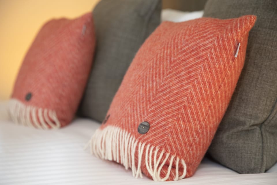 Double or Twin Room | Individually decorated, individually furnished, desk, iron/ironing board