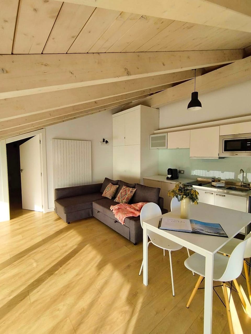 Junior Suite, Mountain View Abuhardillada | Living area | Smart TV