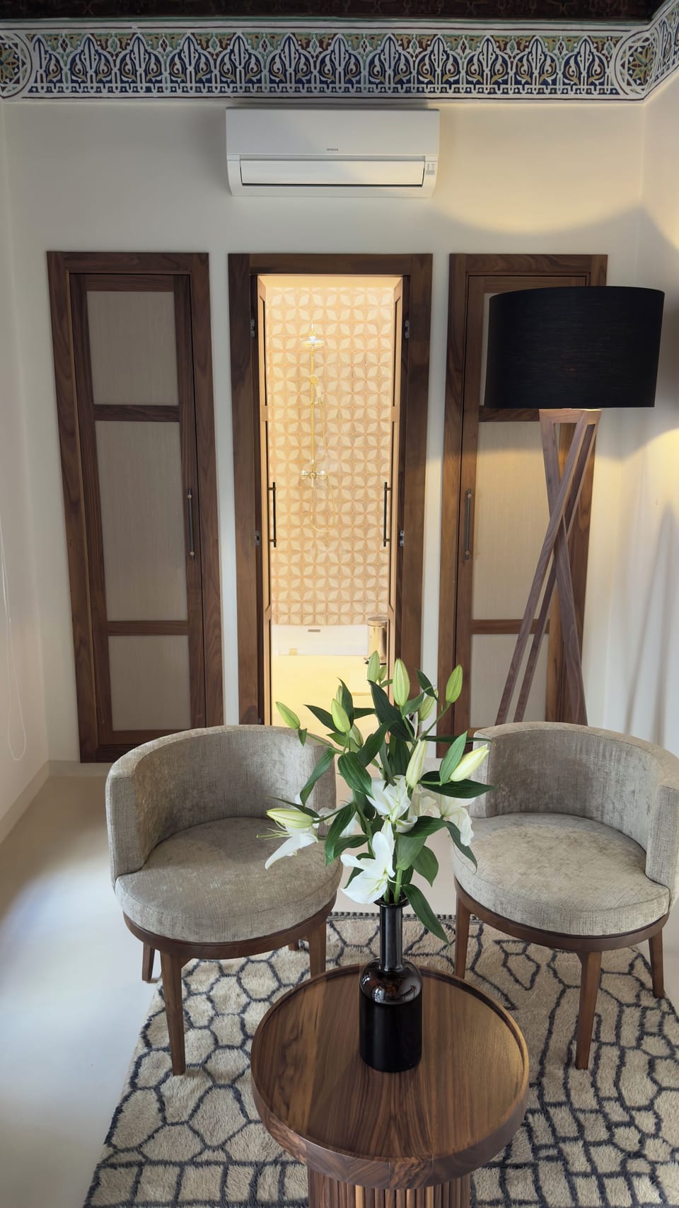 Luxury Suite | Living area | Printers