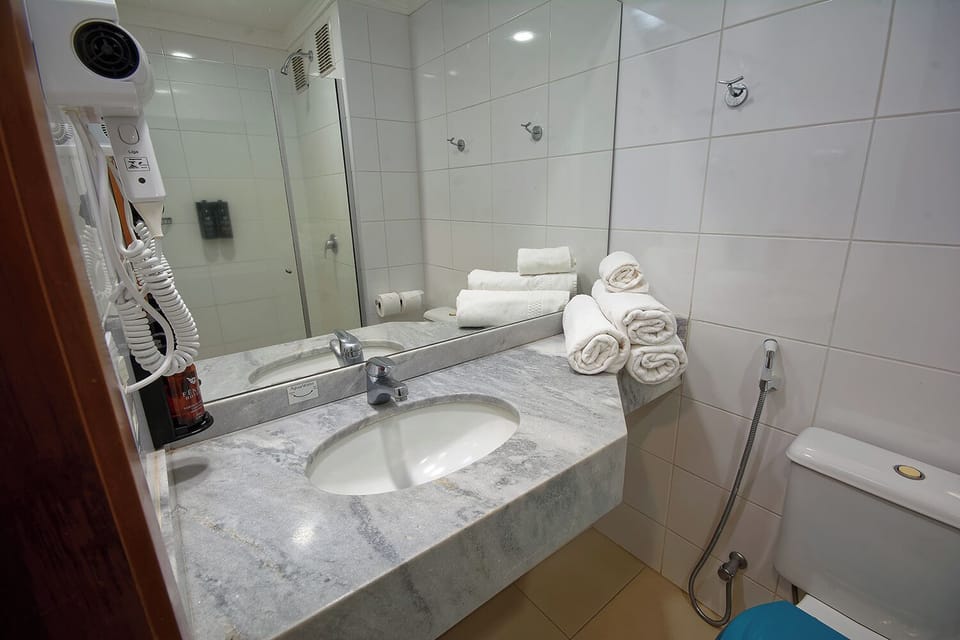 Free toiletries, towels