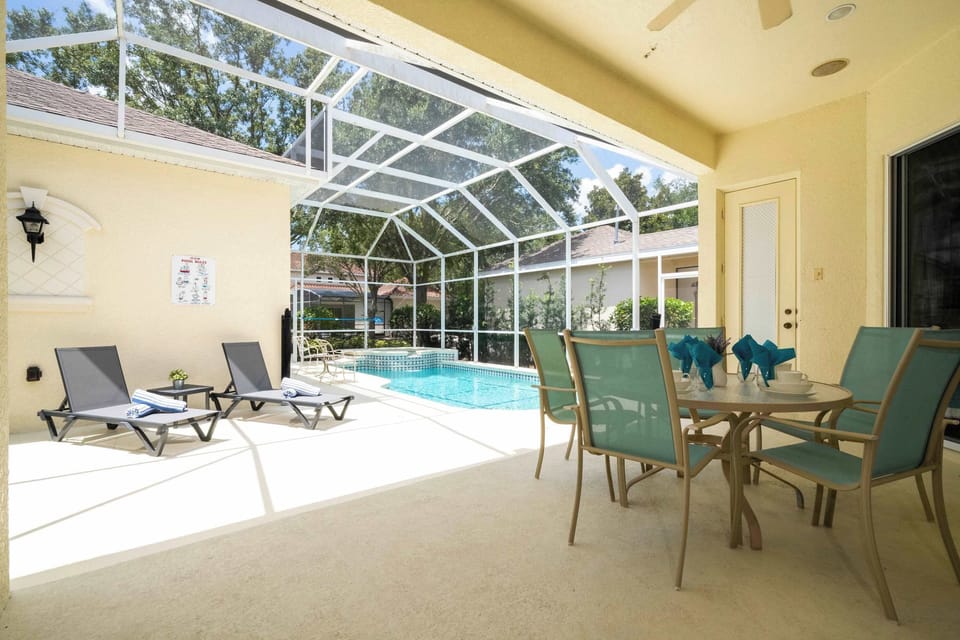 House | 5 bedrooms, desk, high-speed internet