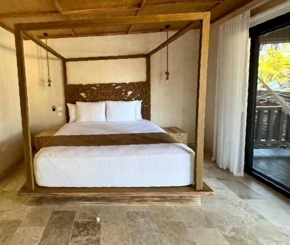 Suite Cielo, Private Jacuzzi, Rooftop, Frontal Ocean View & Infinity Poo | Egyptian cotton sheets, premium bedding, down comforters, minibar