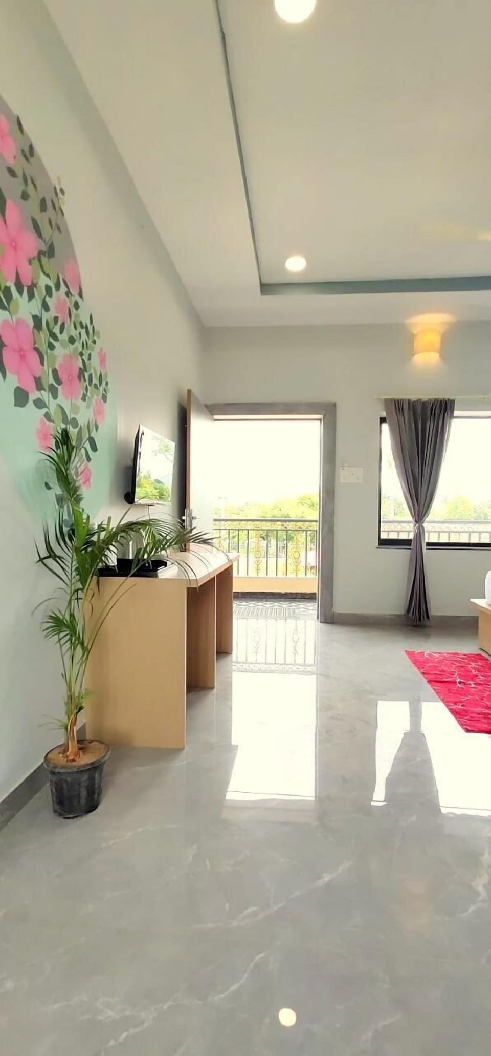 Deluxe Double Room, Mountain View | Desk, laptop workspace, WiFi (free)