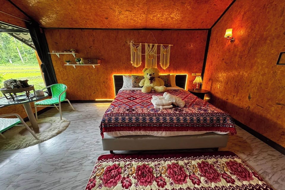 Baan Ram Than 2 | Desk, WiFi (free), bed sheets