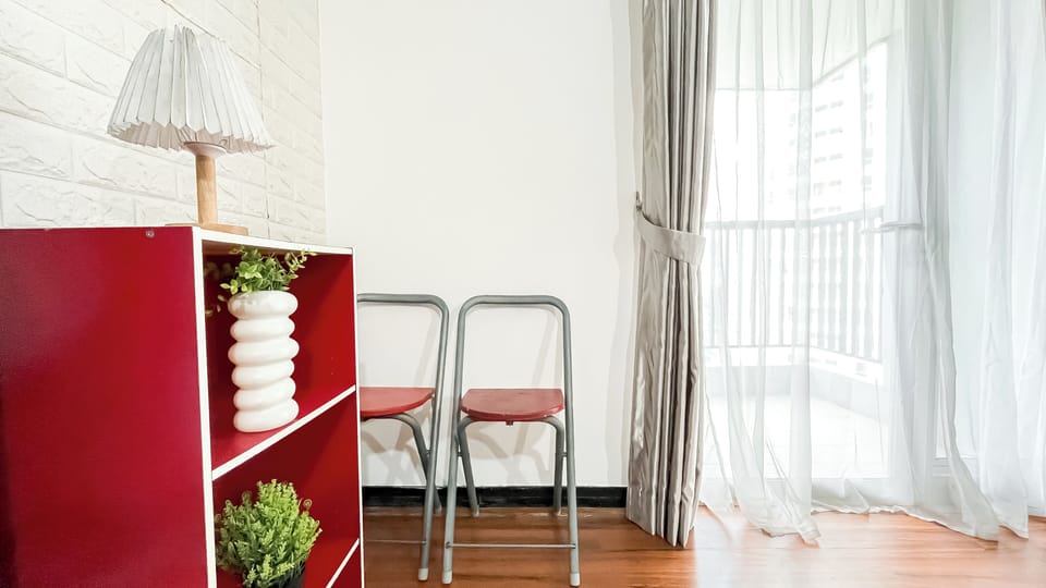 Standard Apartment | Living area