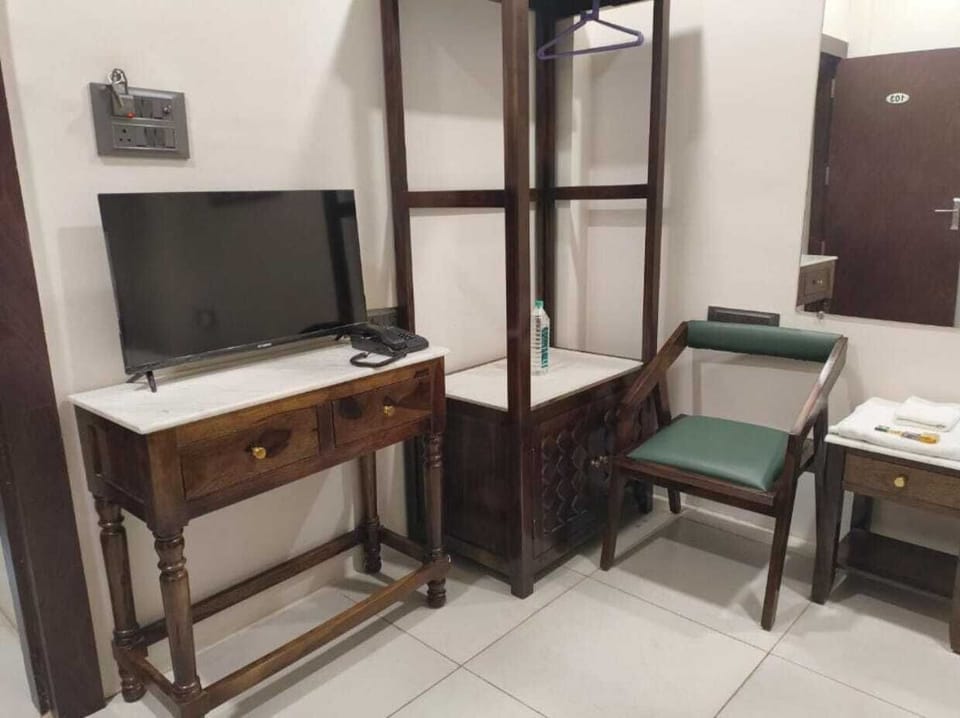 Standard Double Room | WiFi (free)