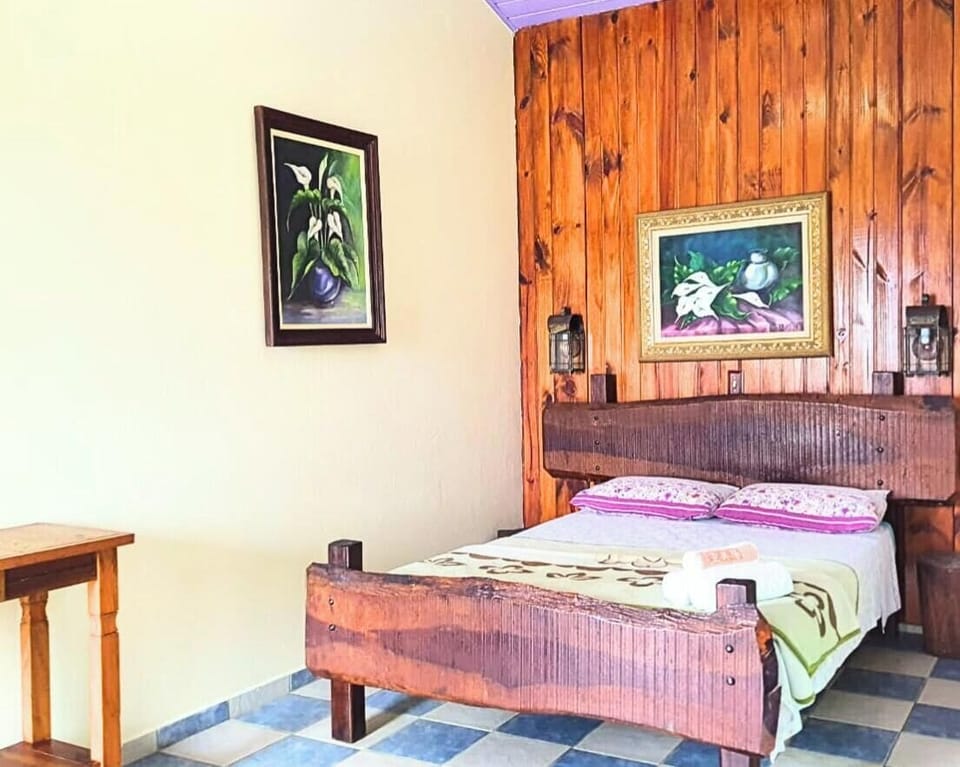 Standard Suite, Sea View | Free WiFi