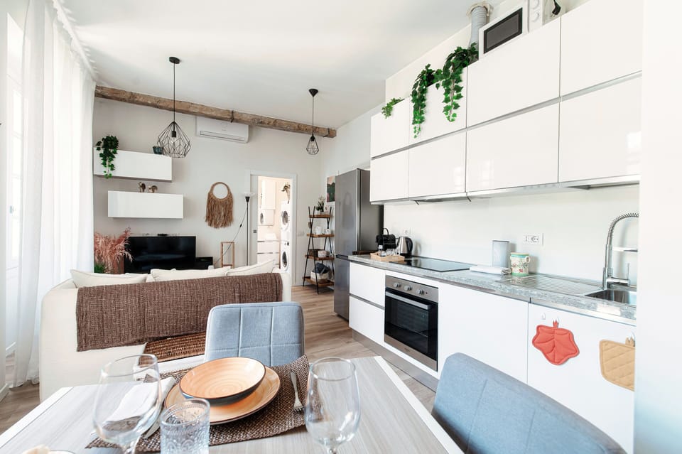 Apartment | Private kitchen | Full-size fridge, oven, stovetop, dishwasher