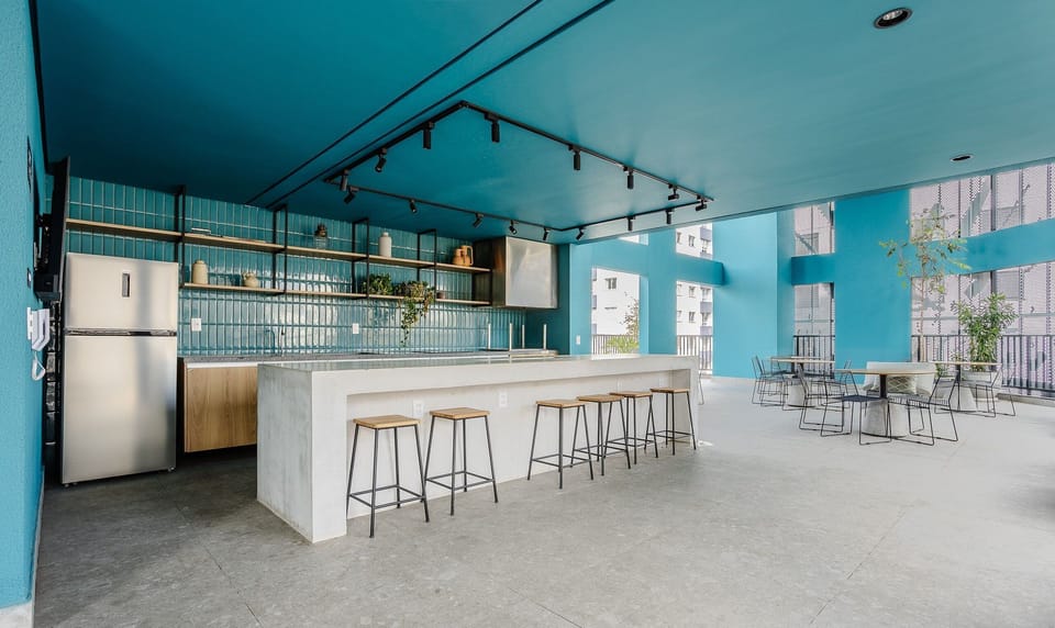 Basic Apartment | Outdoor dining