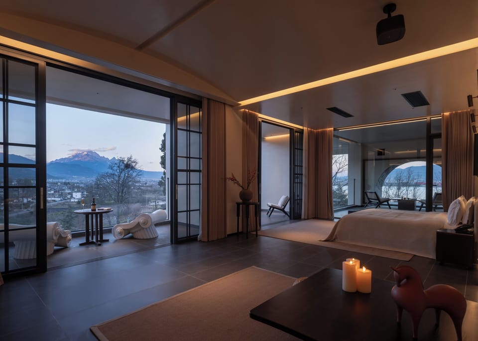 Panoramic Suite, Mountain View | Premium bedding, minibar, in-room safe, desk