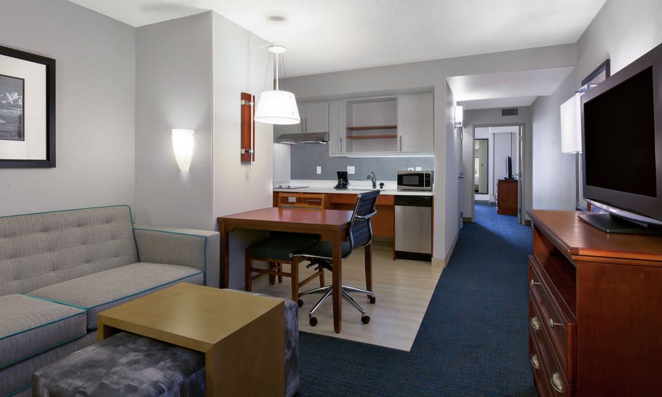 Suite, 1 Bedroom, Accessible, Bathtub (1 King Bed, Mobility with Sofa Bed) | Desk, iron/ironing board, free WiFi, bed sheets