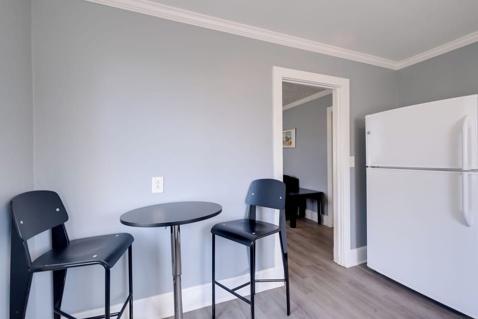 Apartment (1 Bedroom) | Interior