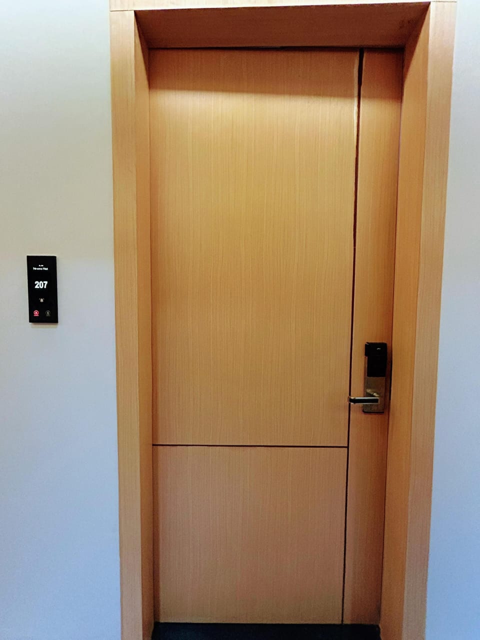 Deluxe Room | Desk, laptop workspace, soundproofing, free WiFi