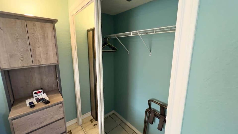 Apartment, 2 Bedrooms | Interior