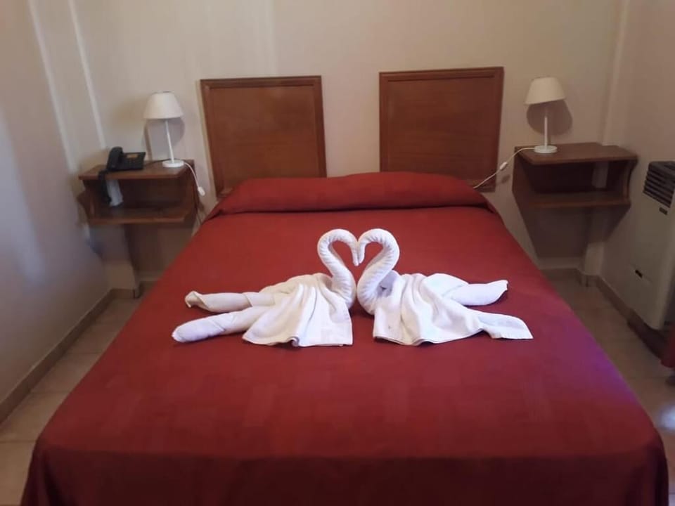 In-room safe, bed sheets, wheelchair access