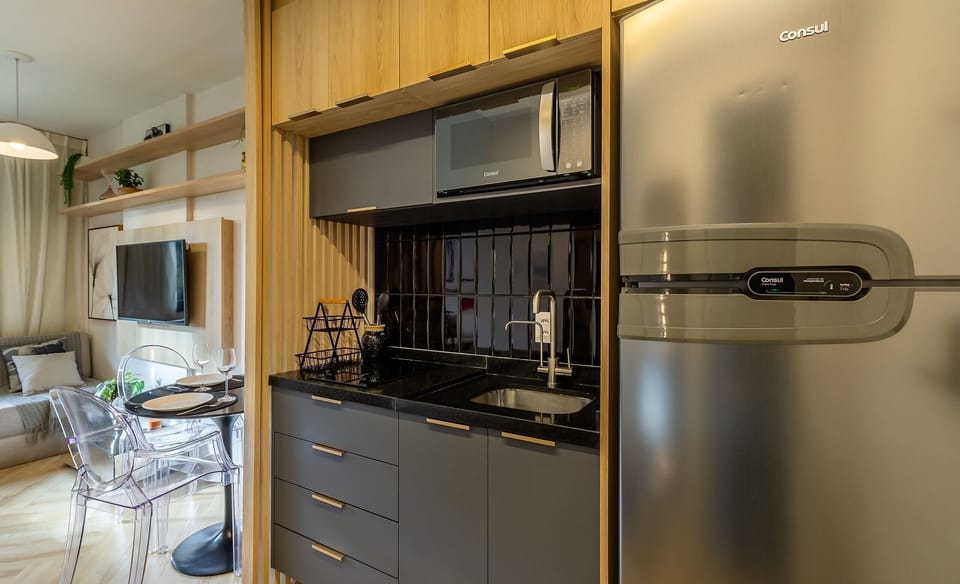Basic Apartment | Private kitchen | Cookware/dishes/utensils
