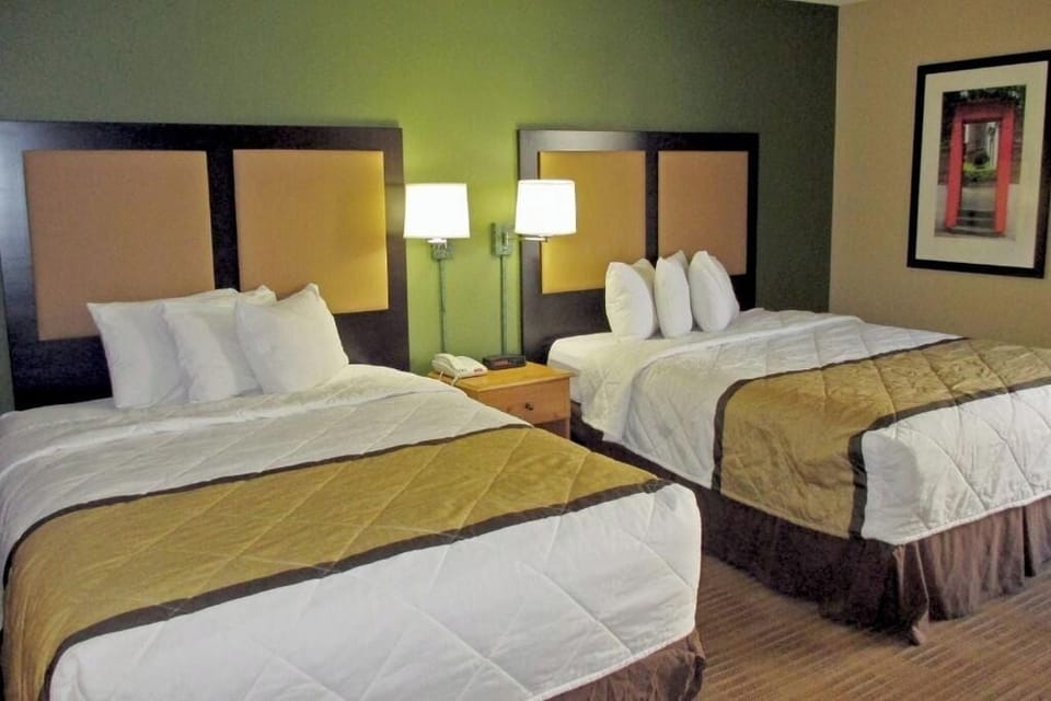 Desk, iron/ironing board, travel crib, free WiFi