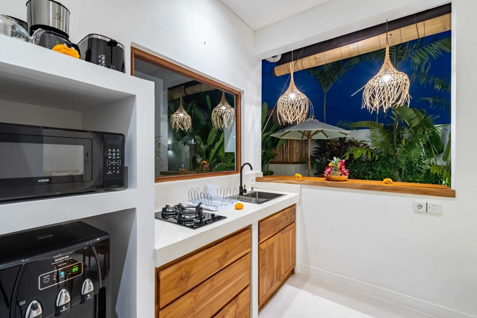 Basic Villa | Private kitchen | Fridge, microwave, stovetop, electric kettle