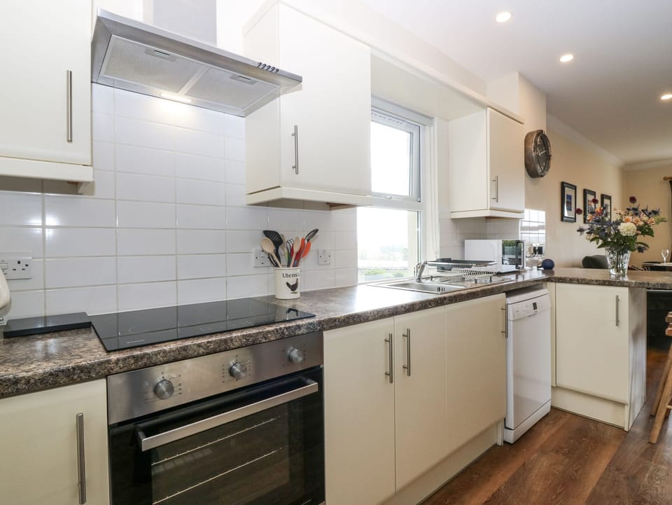 Fridge, microwave, dishwasher, toaster