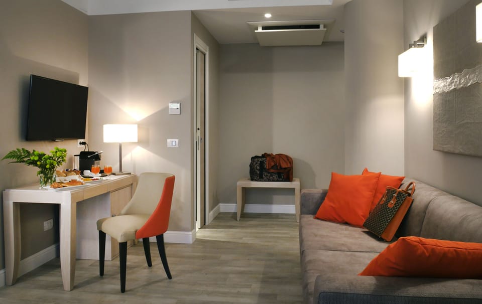 Suite, 2 Bathrooms (no smoking) | Living area | Flat-screen TV