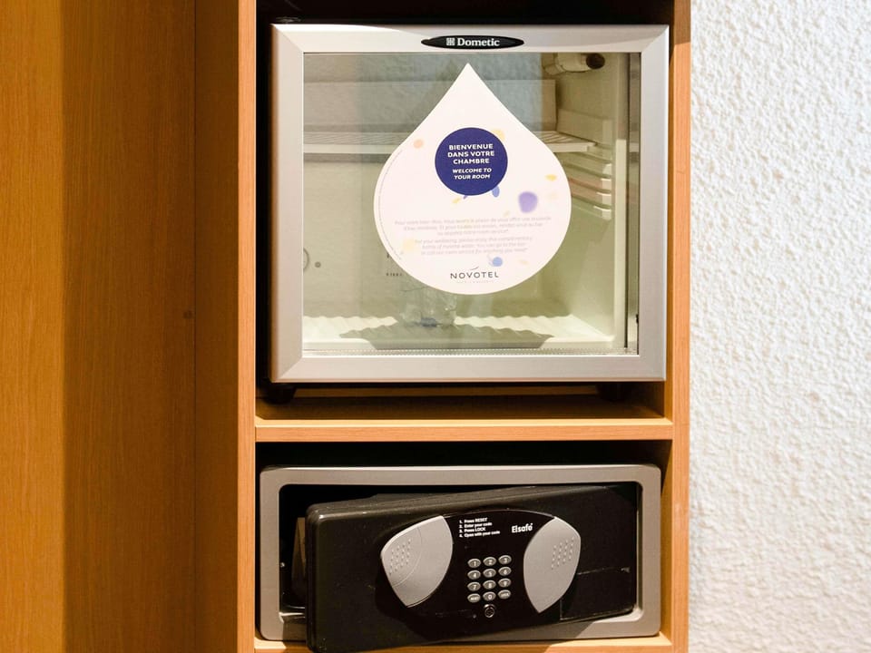 Classic Room, 1 Double Bed with Sofa bed | 1 bedroom, premium bedding, minibar, in-room safe