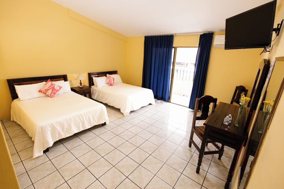 Standard Room | Free WiFi, bed sheets