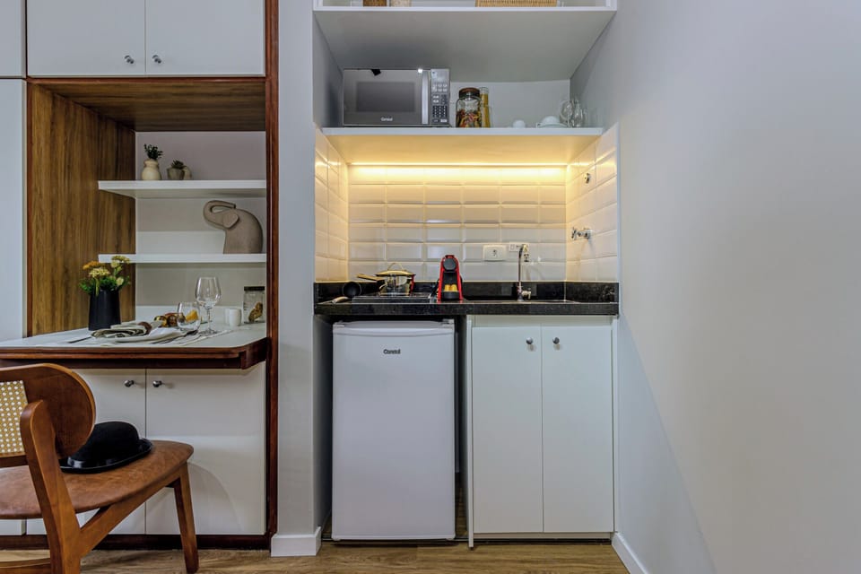 Studio Casal | Private kitchen | Fridge, microwave, stovetop, espresso maker