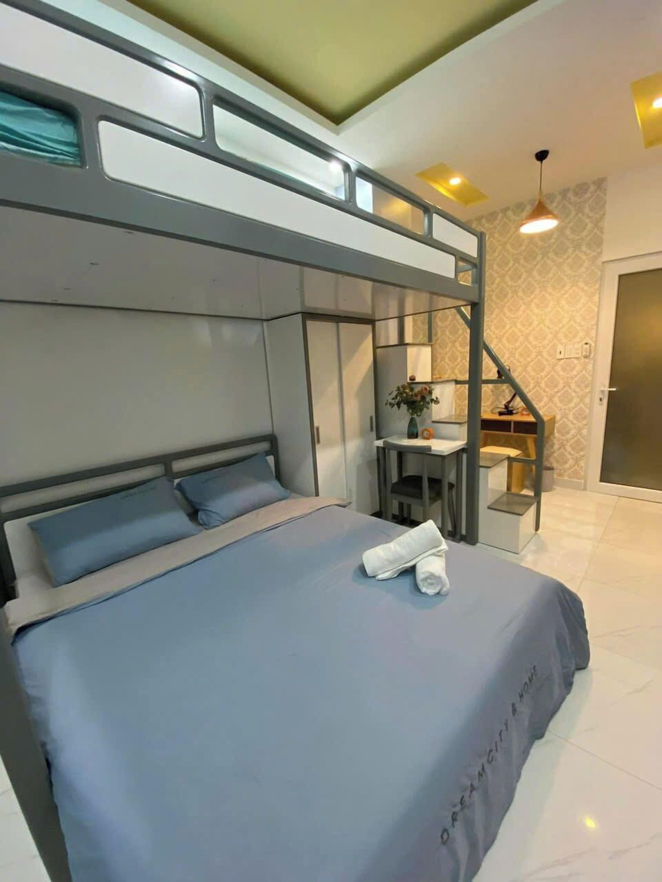 Family Apartment, 3 Bedrooms, Balcony, City View | Premium bedding, minibar, individually furnished, desk