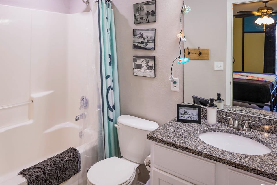 'groovy Games Getaway' Holiday Stay in Branson! Apartment in Branson