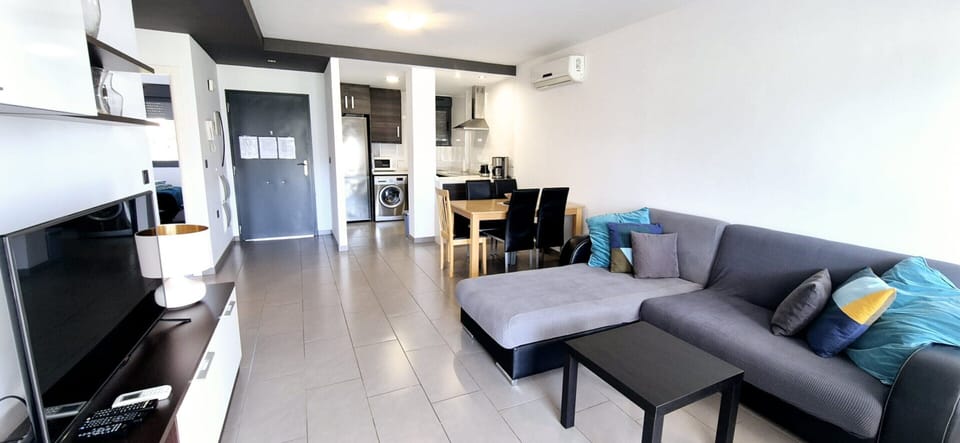 Apartment | Living room