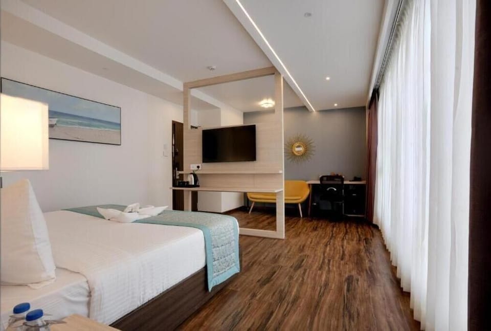 In-room safe, soundproofing, iron/ironing board (on request)