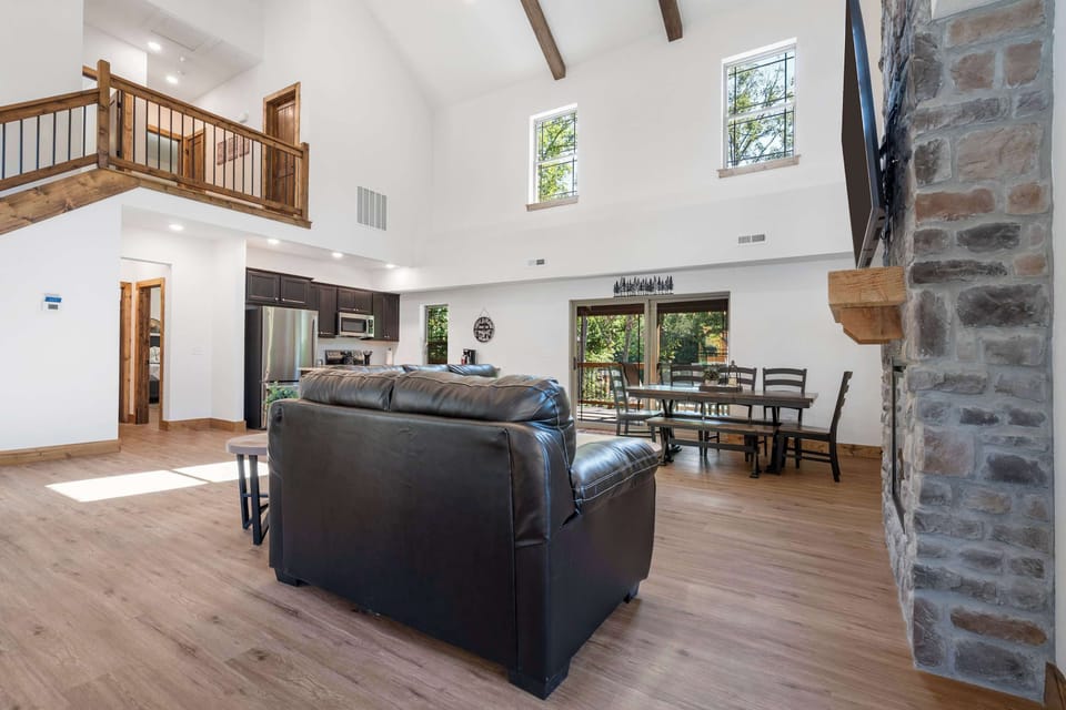Cabin, Multiple Beds, Garden View (Peaceful Timbers Getaway) | Living area | 65-inch flat-screen TV with digital channels