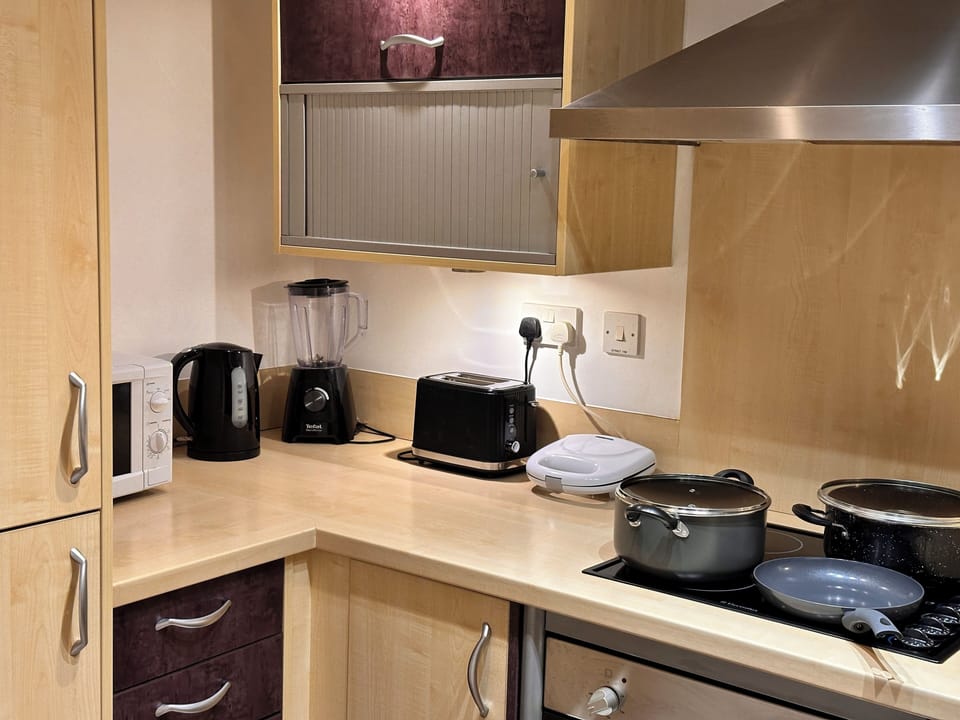 Apartment, 1 Bedroom, Accessible, Balcony | Interior