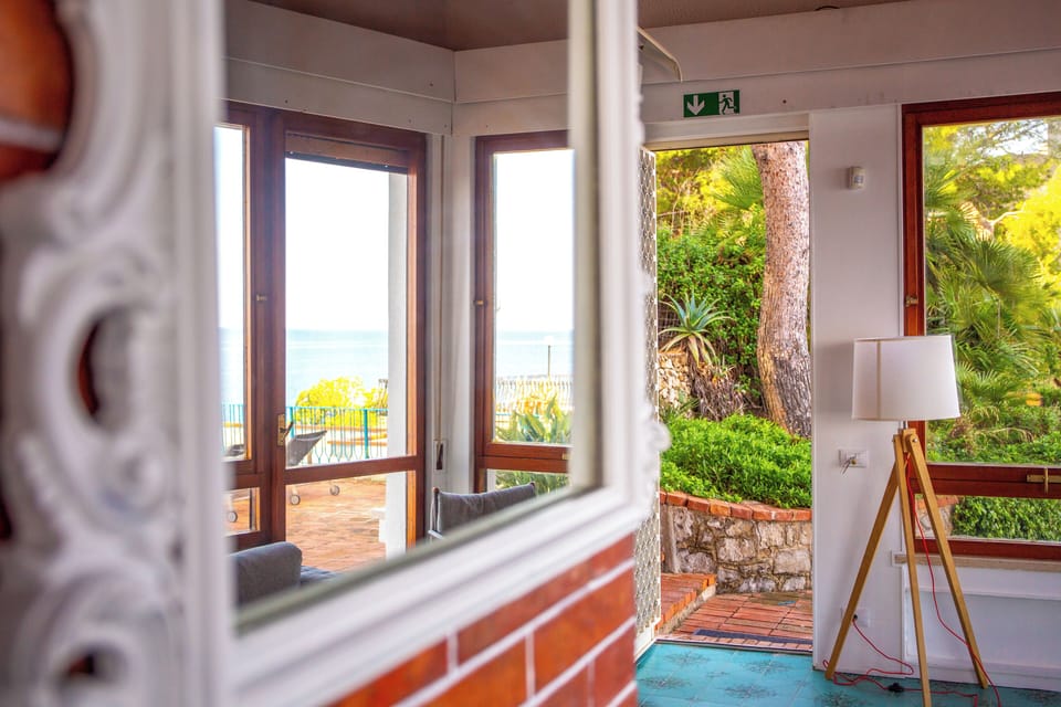 Family Villa, Sea View | Living area