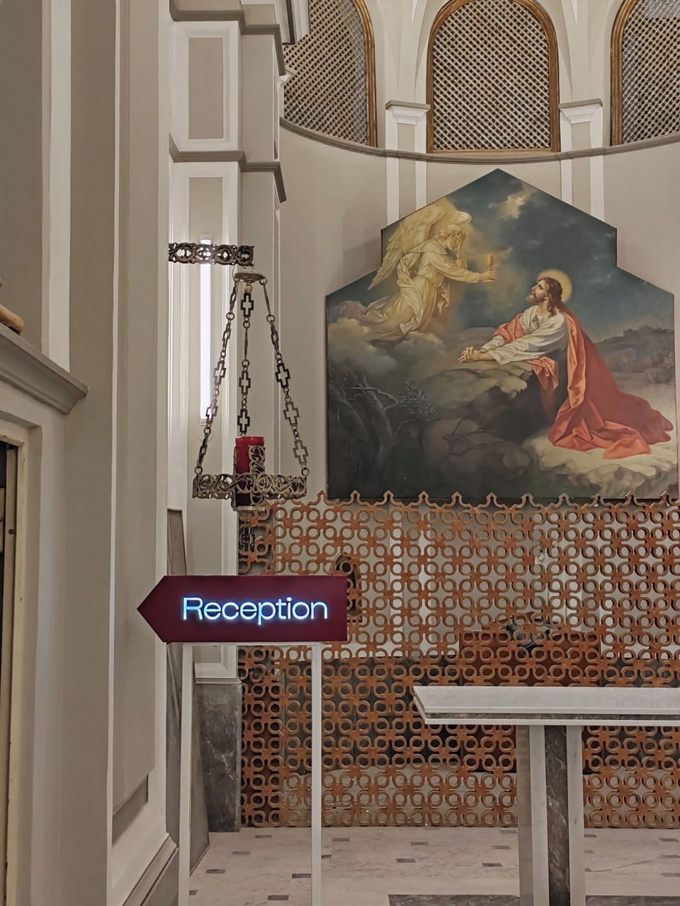 Reception hall