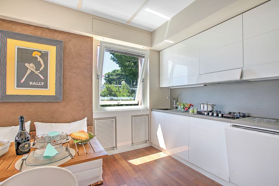 Standard Apartment, 1 Bedroom, 2 Bathrooms, Sea Facing (Il Faro Sul Mare - Total Sea View) | Private kitchen